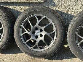 ����� �� �������� �� ���� � ������ 235/55R17 �� �����