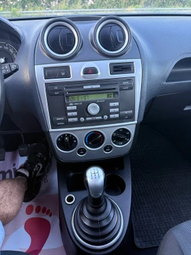 Ford Fiesta 1.4 TDCI 68 к.с., снимка 13