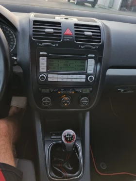VW Golf 1.9tdi 105 коня GOAL , снимка 13