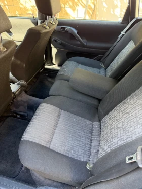 VW Passat Variant 1.6 , снимка 7