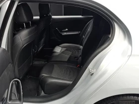 Mercedes-Benz A 220  Hatchback, снимка 11