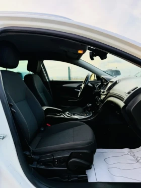 Opel Insignia Opel Insignia Sports Tourer 2.0 Turbo 4x4 - 10700 € / 20927.38 лв. - 19065098 13