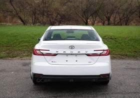 Toyota Camry HYBRID SE * AWD * �������� * ��� ��������� *  | Mobile.bg � ����� ������ 4
