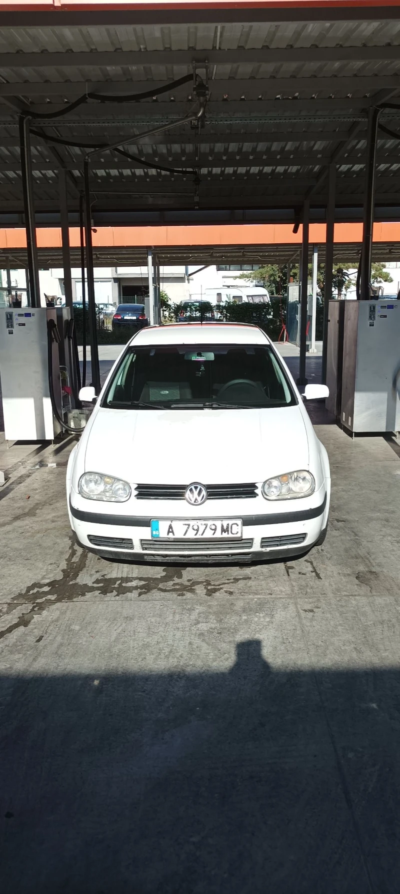 VW Golf, снимка 1 - Автомобили и джипове - 47356159