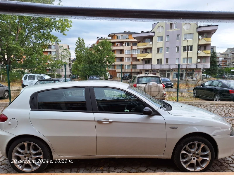 Alfa Romeo 147 1.6, снимка 6 - Автомобили и джипове - 48099633