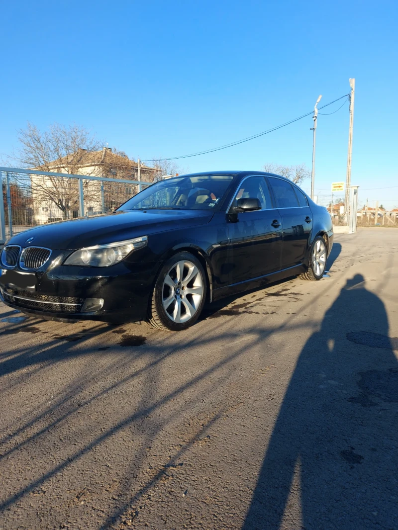 BMW 530 D  Facelift, снимка 2 - Автомобили и джипове - 49292997