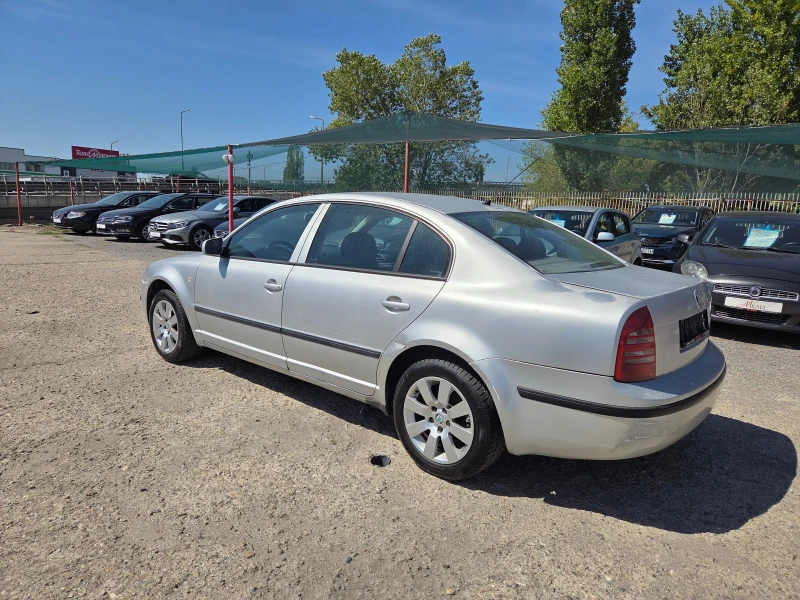 Skoda Superb 1.9tdi, снимка 6 - Автомобили и джипове - 51431661