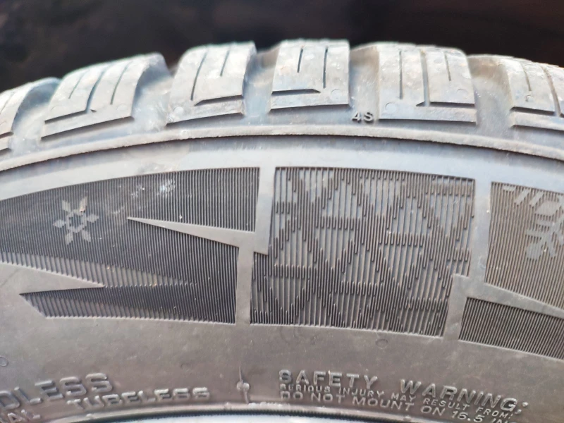 Kia Ceed 1.6 SWISS, снимка 11 - Автомобили и джипове - 52113725