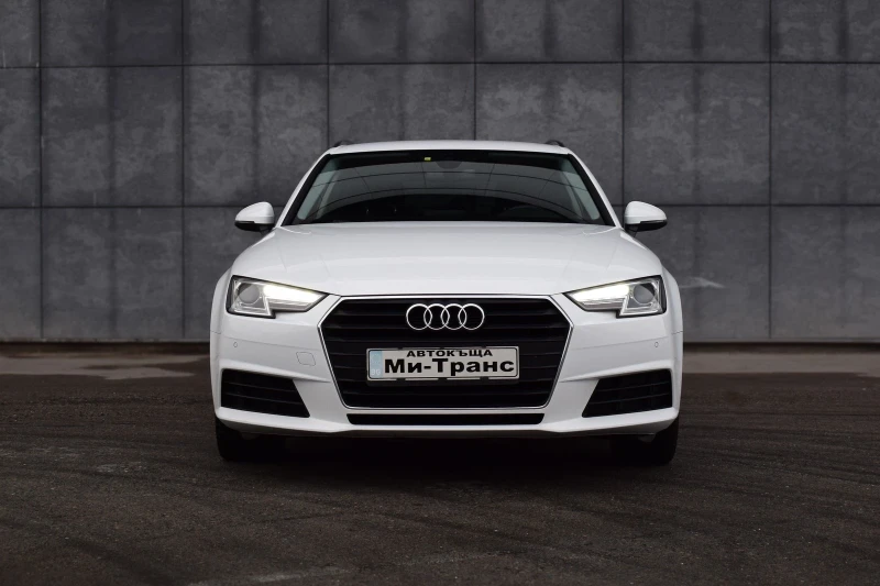 Audi A4 2.0TDI CarPlay DriveSelect, снимка 2 - Автомобили и джипове - 52365195
