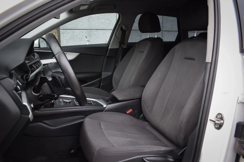 Audi A4 2.0TDI CarPlay DriveSelect, снимка 9 - Автомобили и джипове - 52365195