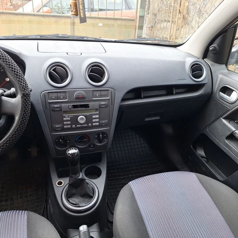 Ford Fusion 1.6, снимка 7 - Автомобили и джипове - 53012414