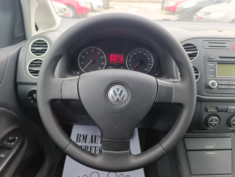 VW Golf Plus 1.6i-102кс.Бензин, снимка 12 - Автомобили и джипове - 53181075