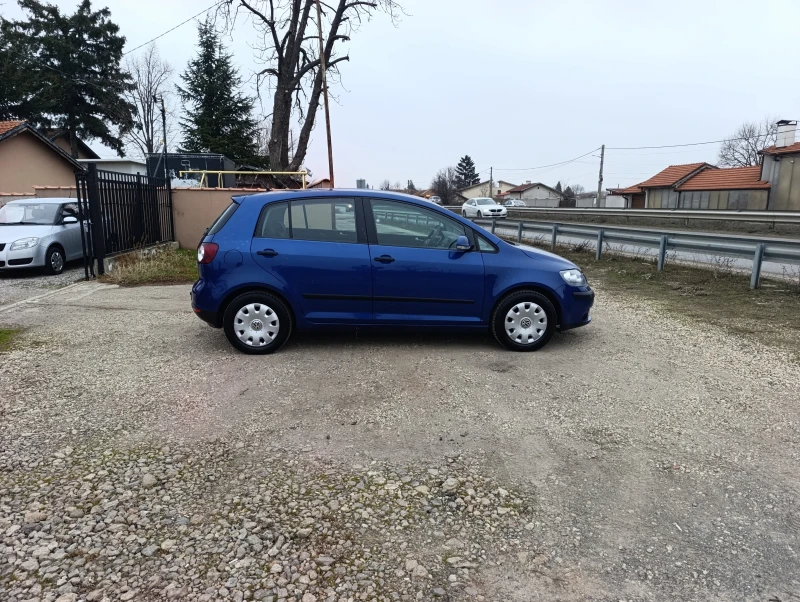VW Golf Plus 1.6i-102кс.Бензин, снимка 8 - Автомобили и джипове - 53181075
