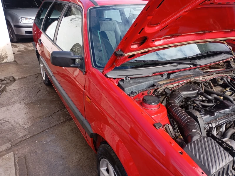 VW Passat, снимка 17 - Автомобили и джипове - 53419582