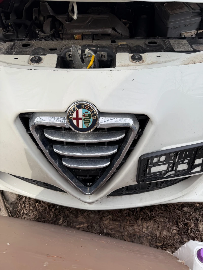 Alfa Romeo Giulietta 1.4Turbo, снимка 3 - Автомобили и джипове - 53561509