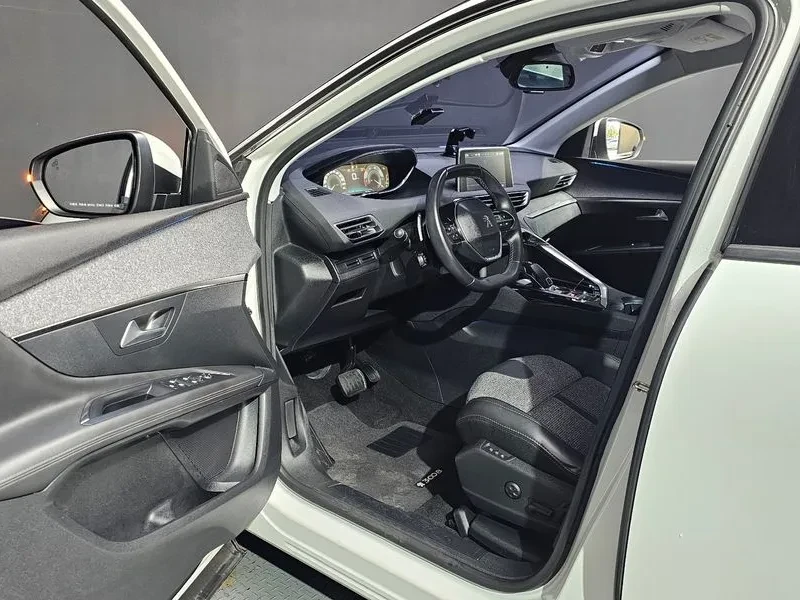 Peugeot 3008 2Nd Generation 1.6 Bluehdi Allure | Mobile.bg � ����������� 11
