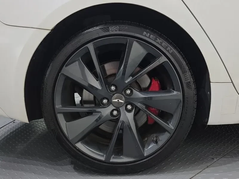 Genesis G70 3.3T/ SPORT/�������/KEYLESS/DISTRONIC/360 ������ | Mobile.bg � ����������� 5