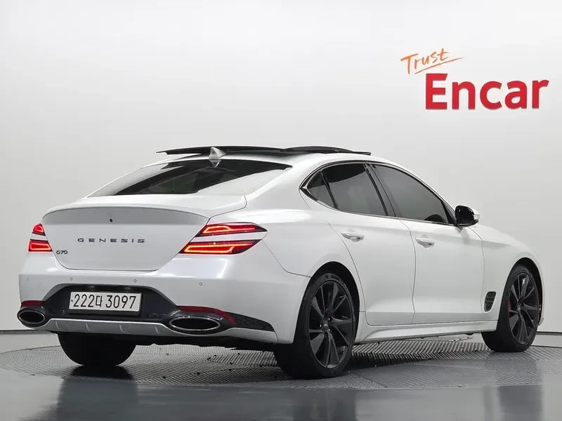 Genesis G70 3.3T/ SPORT/�������/KEYLESS/DISTRONIC/360 ������ | Mobile.bg � ����������� 2