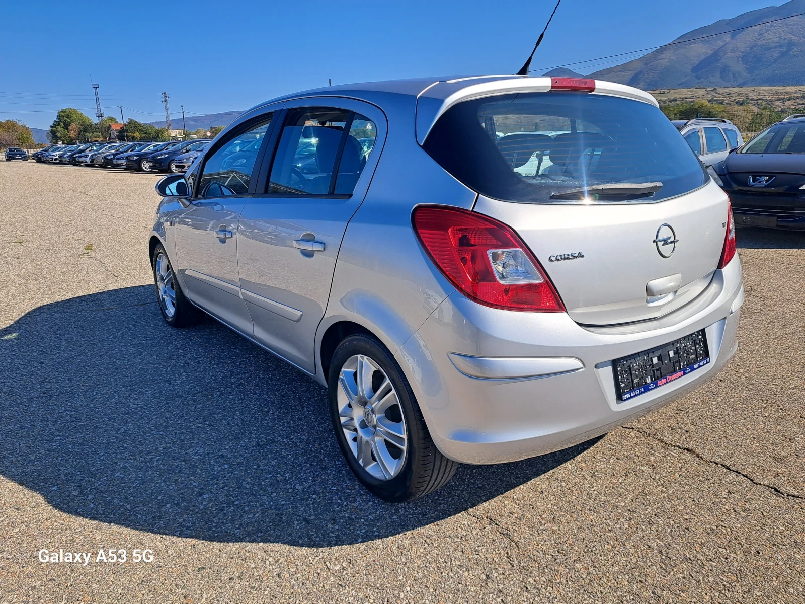 Opel Corsa 1, 2 i - изображение 7