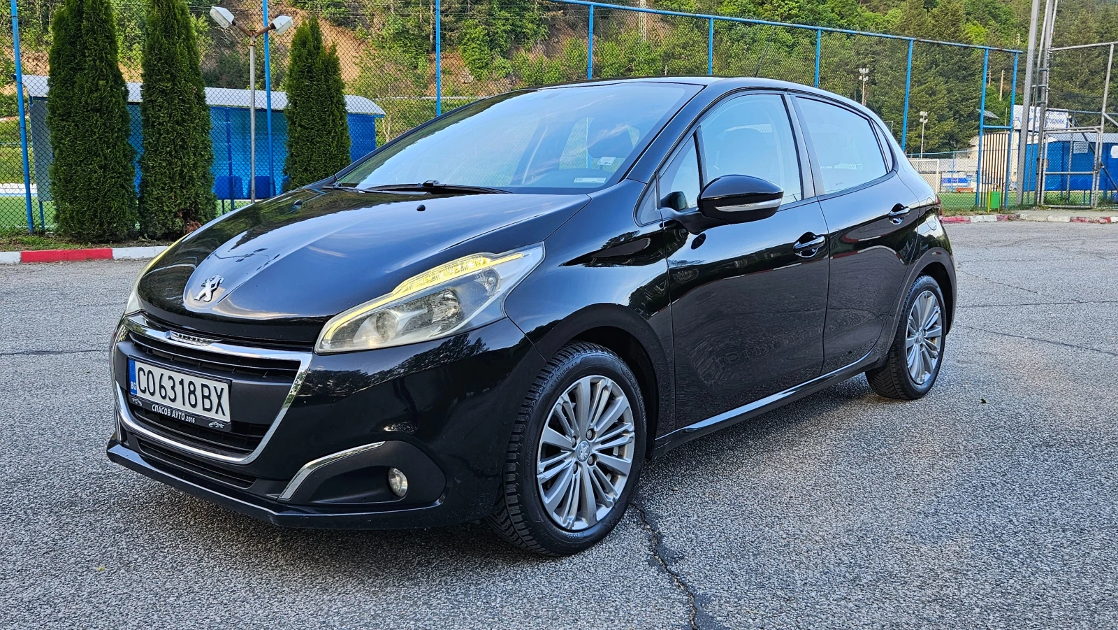 Peugeot 208 1.6 Hdi Klimatik/Facelift/Euro-6b - изображение 2