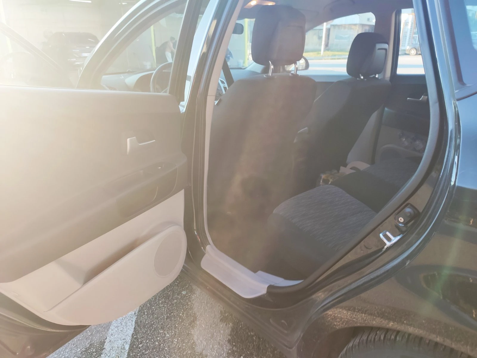 Kia Ceed 1.6 SWISS | Mobile.bg — изображение 10