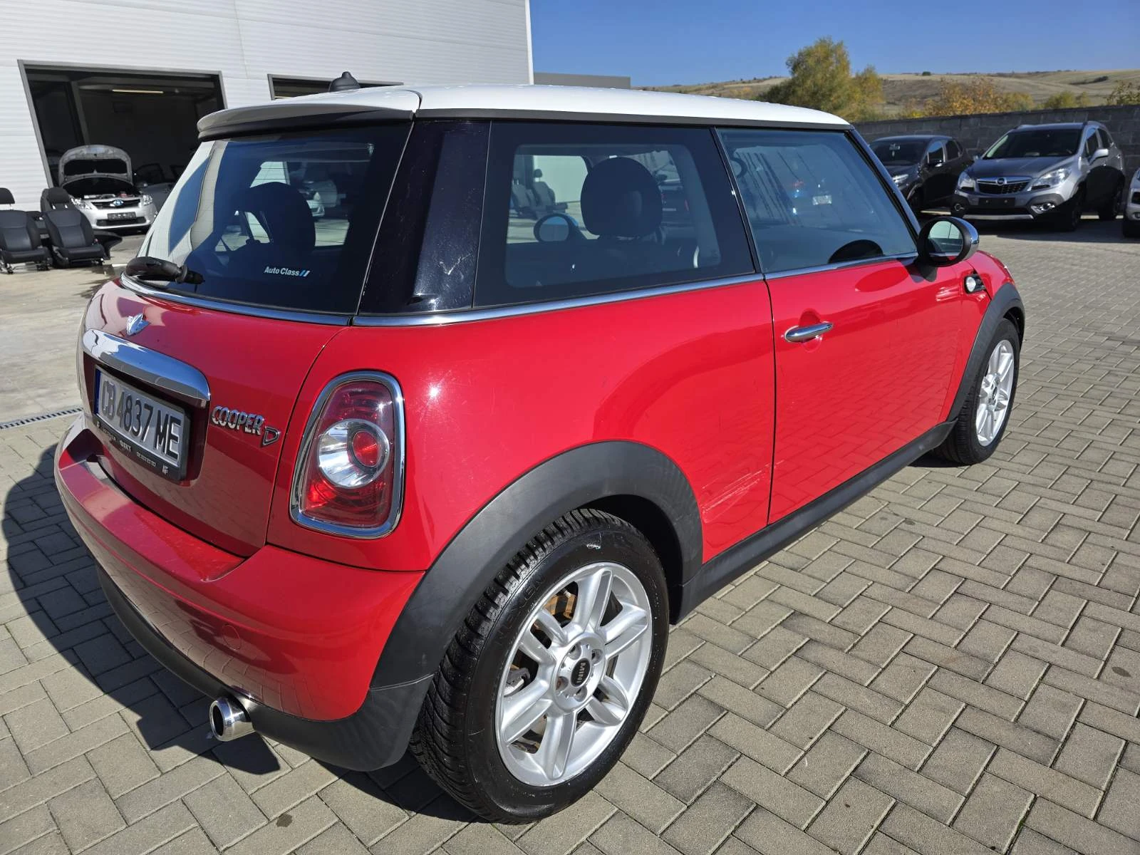 Mini Cooper 1.6 d - изображение 5