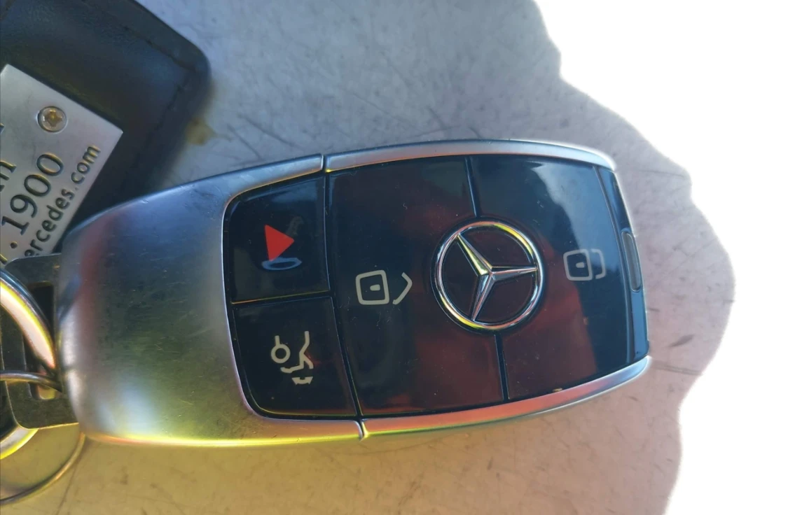 Mercedes-Benz E 450 4Matic - изображение 9