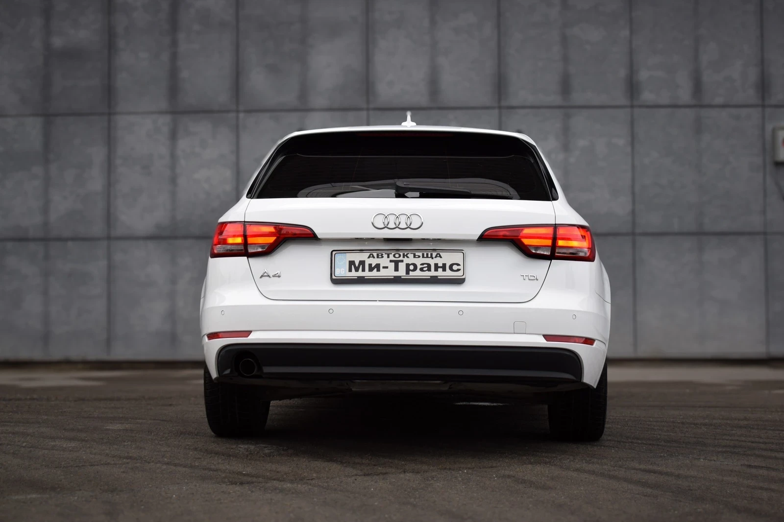 Audi A4 2.0TDI CarPlay DriveSelect | Mobile.bg   6