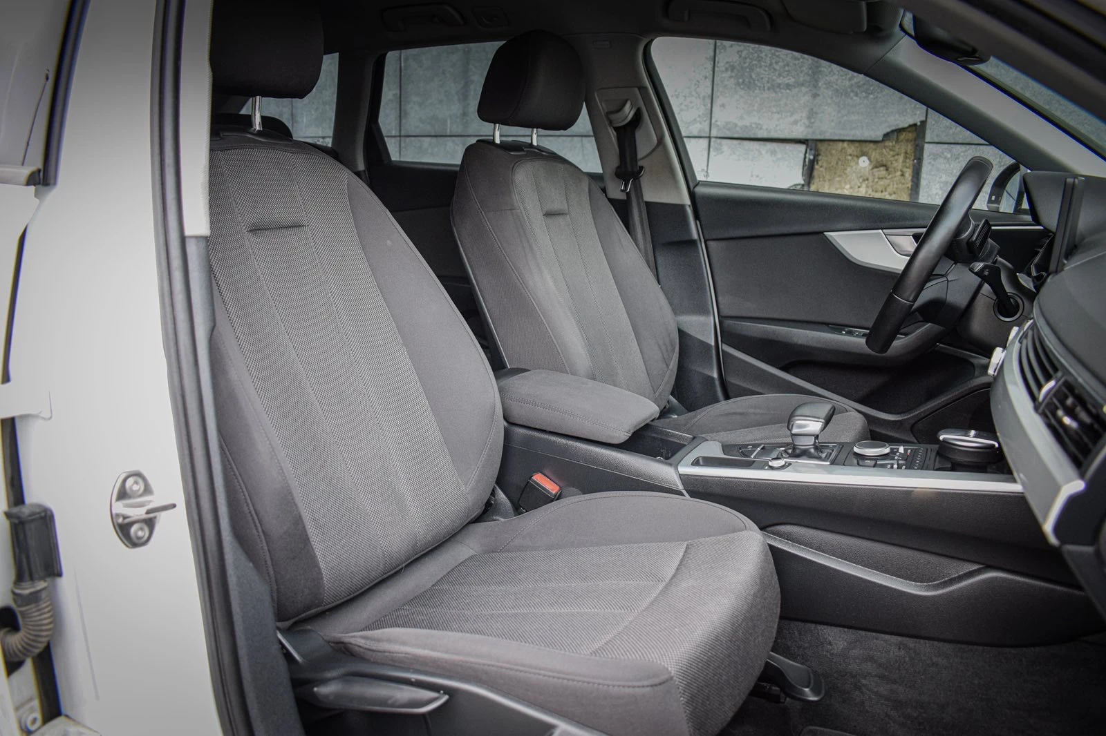 Audi A4 2.0TDI CarPlay DriveSelect | Mobile.bg   13