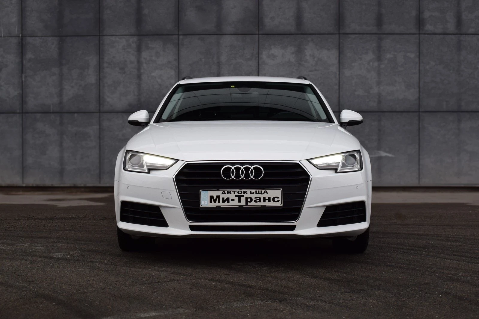 Audi A4 2.0TDI CarPlay DriveSelect | Mobile.bg   2