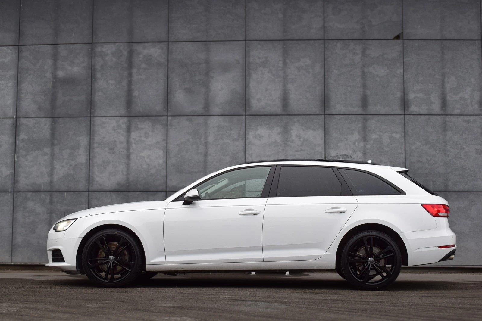 Audi A4 2.0TDI CarPlay DriveSelect | Mobile.bg   8