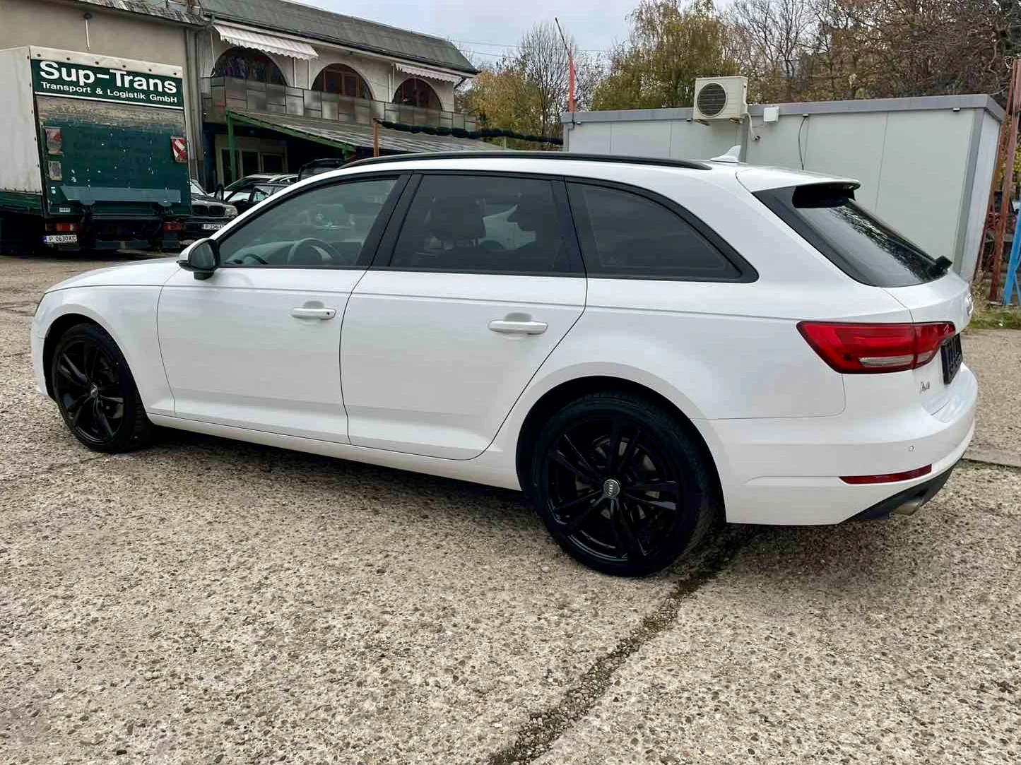 Audi A4 2.0TDI CarPlay DriveSelect | Mobile.bg   17