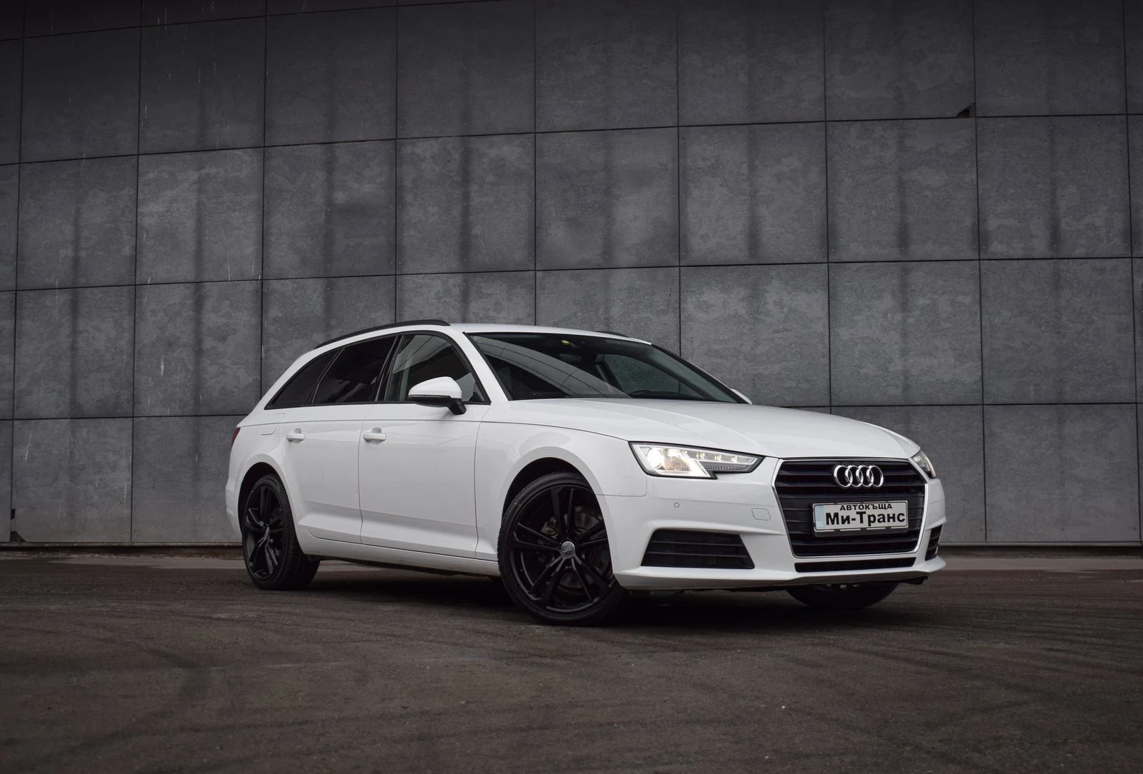 Audi A4 2.0TDI CarPlay DriveSelect | Mobile.bg   3