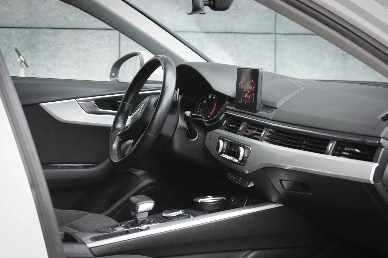 Audi A4 2.0TDI CarPlay DriveSelect | Mobile.bg   12