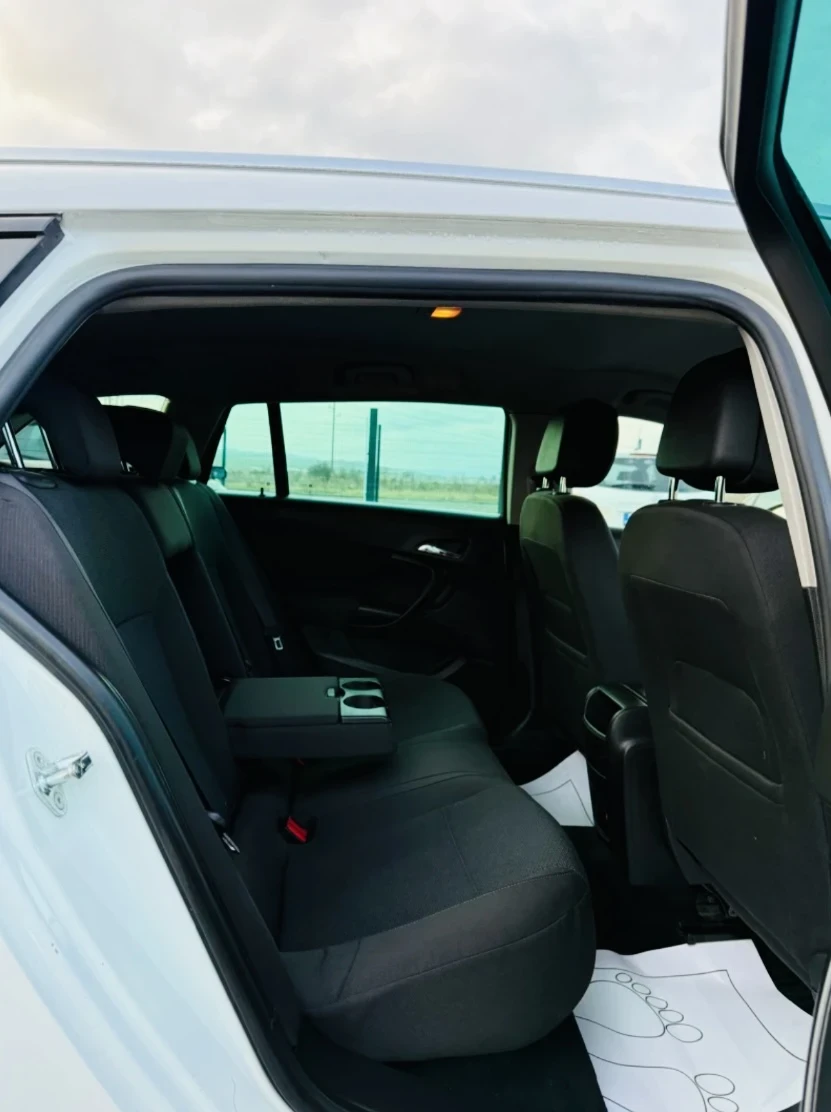 Opel Insignia Opel Insignia Sports Tourer 2.0 Turbo 4x4 | Mobile.bg � ����������� 12