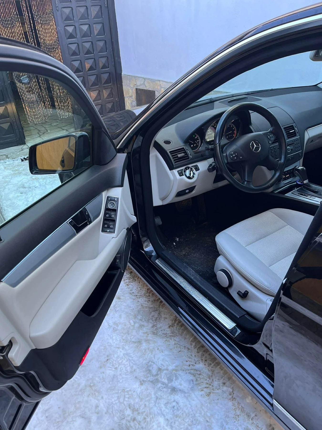 Mercedes-Benz C 180  - изображение 10