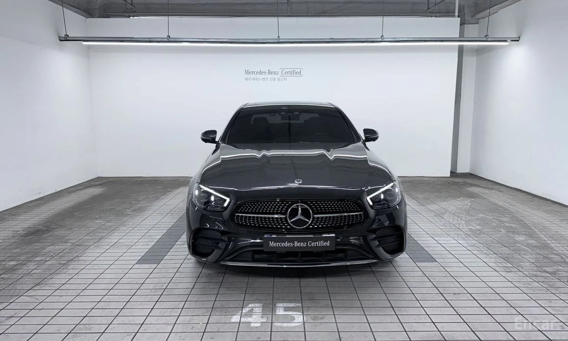 Mercedes-Benz E 220, снимка 3 - Автомобили и джипове - 53755413