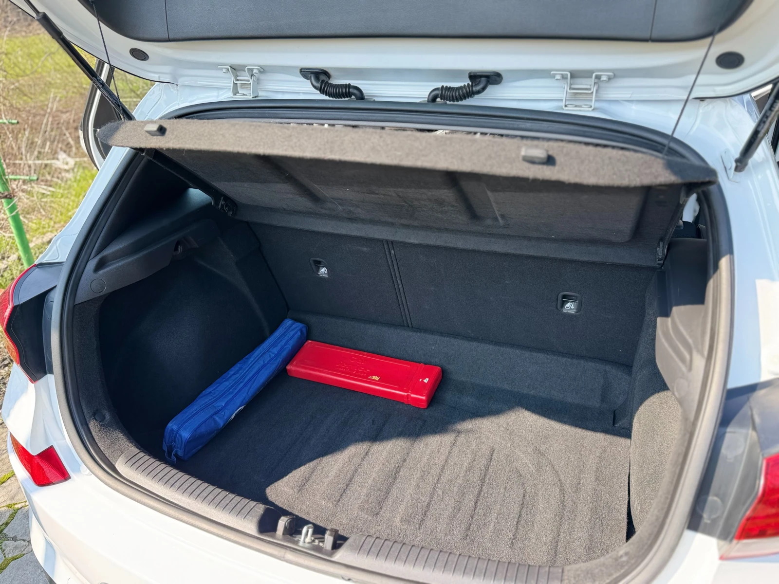 Hyundai I30 1.6CRDi, снимка 13 - Автомобили и джипове - 53765895