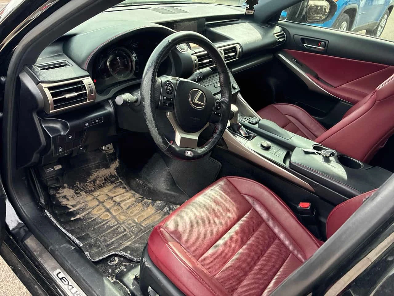 Lexus IS 350 F SPORT/AWD/CARFAX/Подгрев/Пано/Keyless/ППФ/КЛИП, снимка 7 - Автомобили и джипове - 53972074