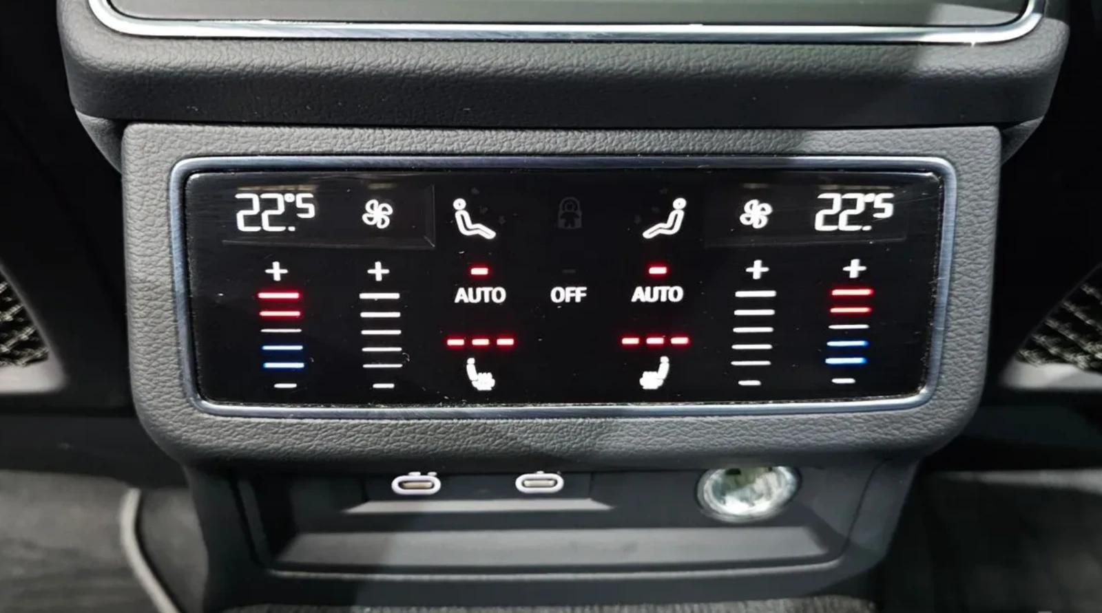 Audi A7 55TFSI* HUD* ОБДУХ* Масаж* Крайна цена* , снимка 15 - Автомобили и джипове - 54713855