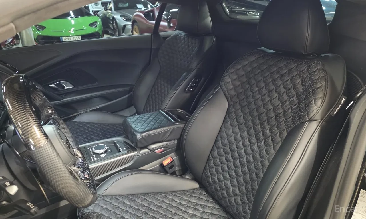 Audi R8 Bang & Olufsen* Virtual Cockpit Plus* , снимка 7 - Автомобили и джипове - 54720346