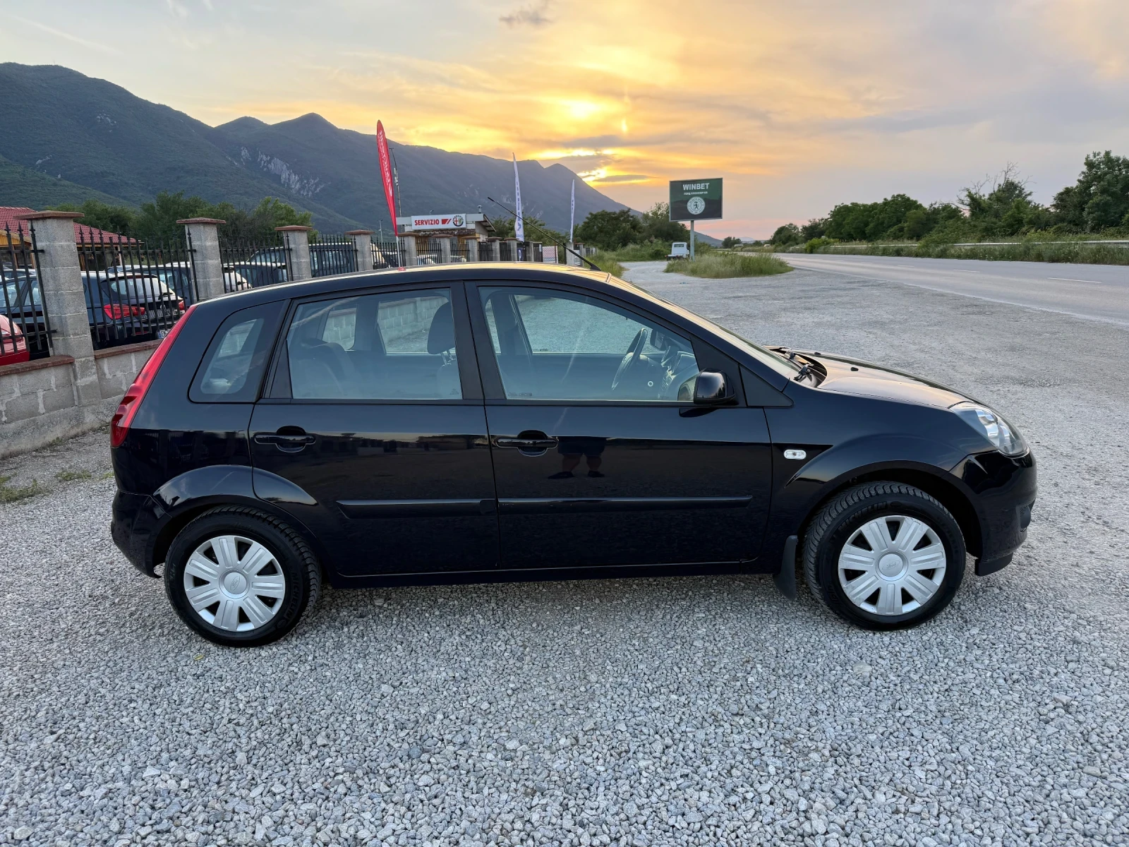 Ford Fiesta 1.4 TDCI 68 к.с., снимка 6 - Автомобили и джипове - 54722650