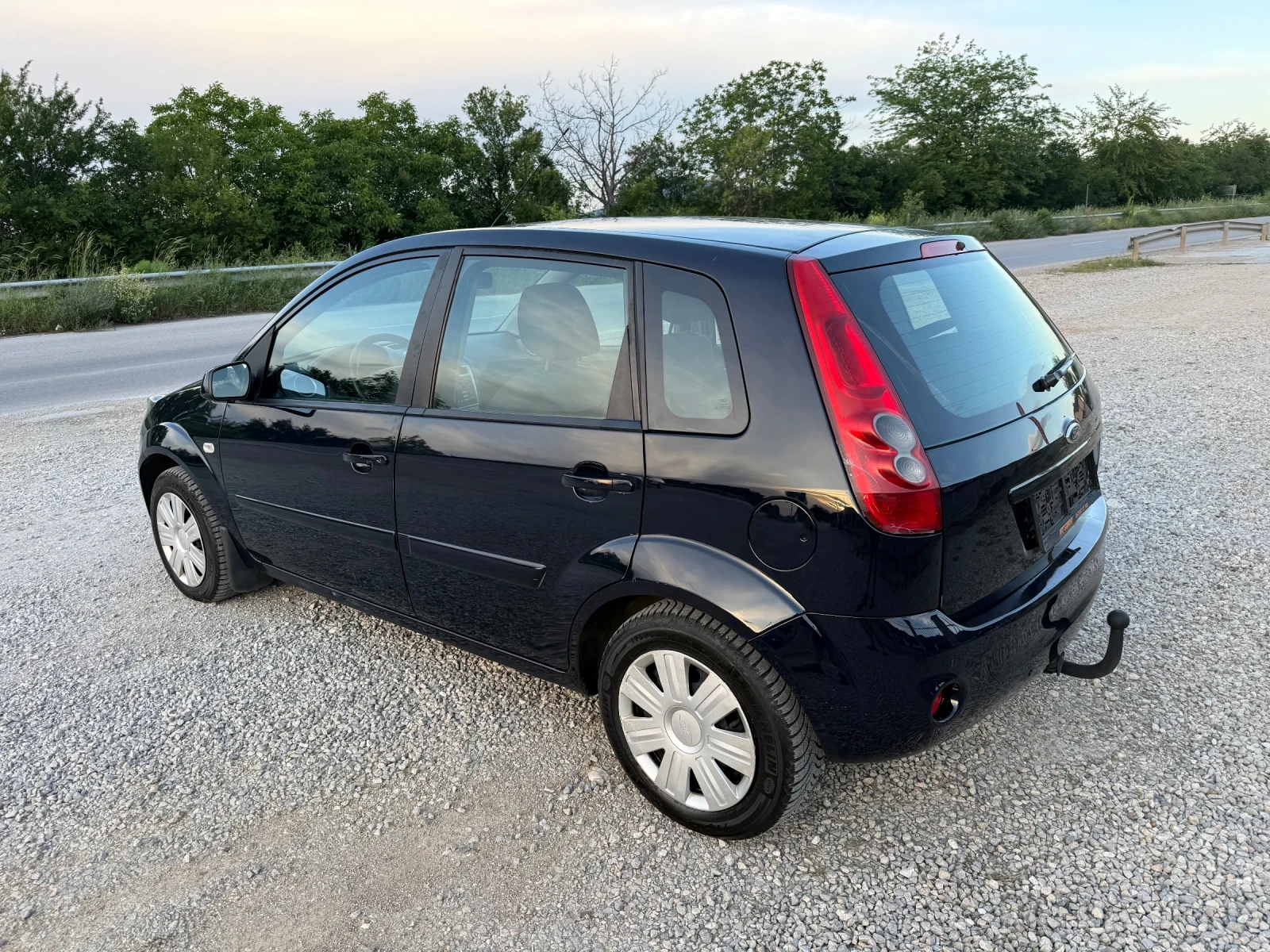 Ford Fiesta 1.4 TDCI 68 к.с., снимка 9 - Автомобили и джипове - 54722650