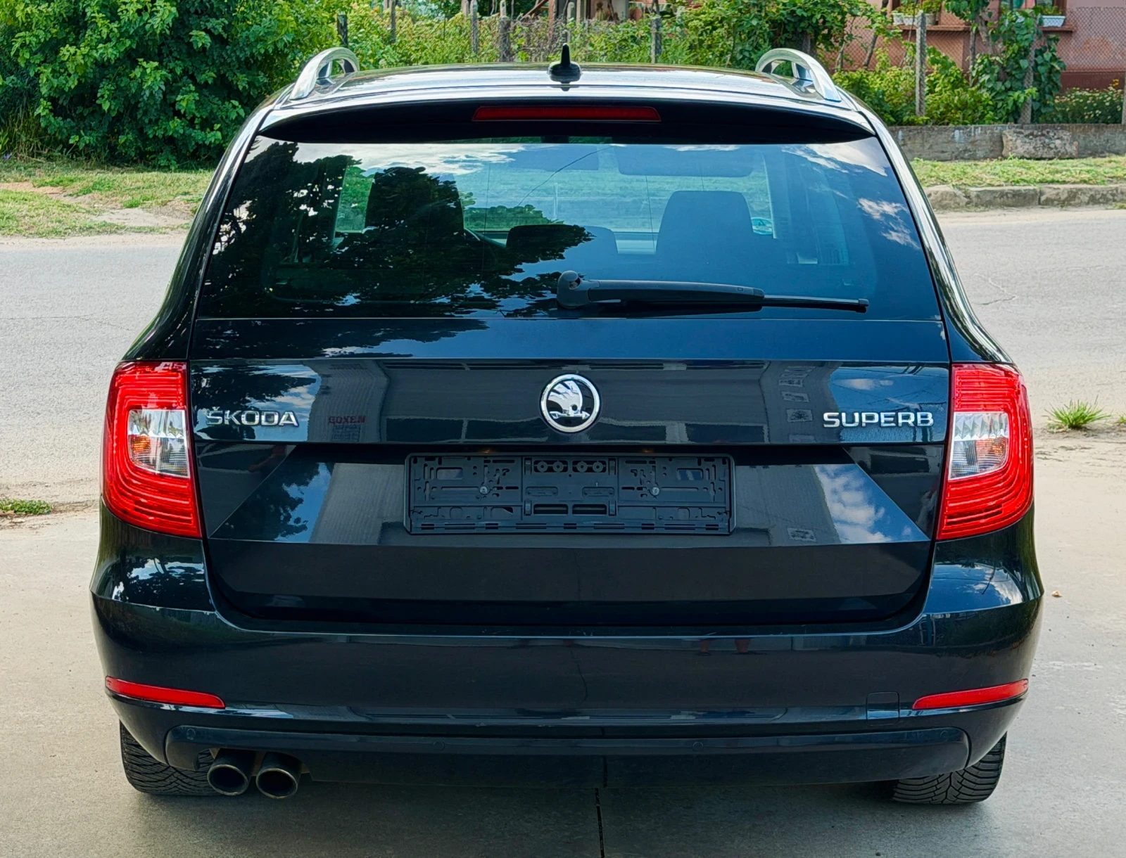 Skoda Superb 2.0TDI-DSG, снимка 4 - Автомобили и джипове - 55411425