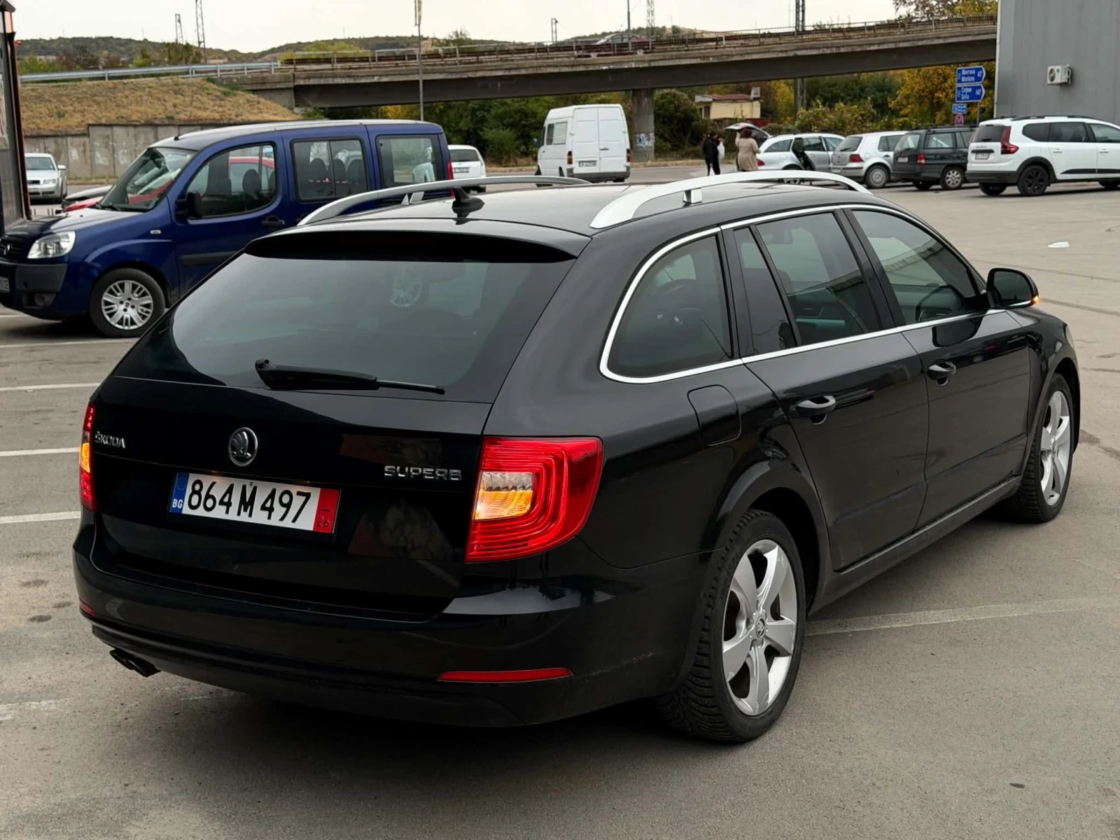 Skoda Superb 2.0TDI-DSG, снимка 4 - Автомобили и джипове - 56242071