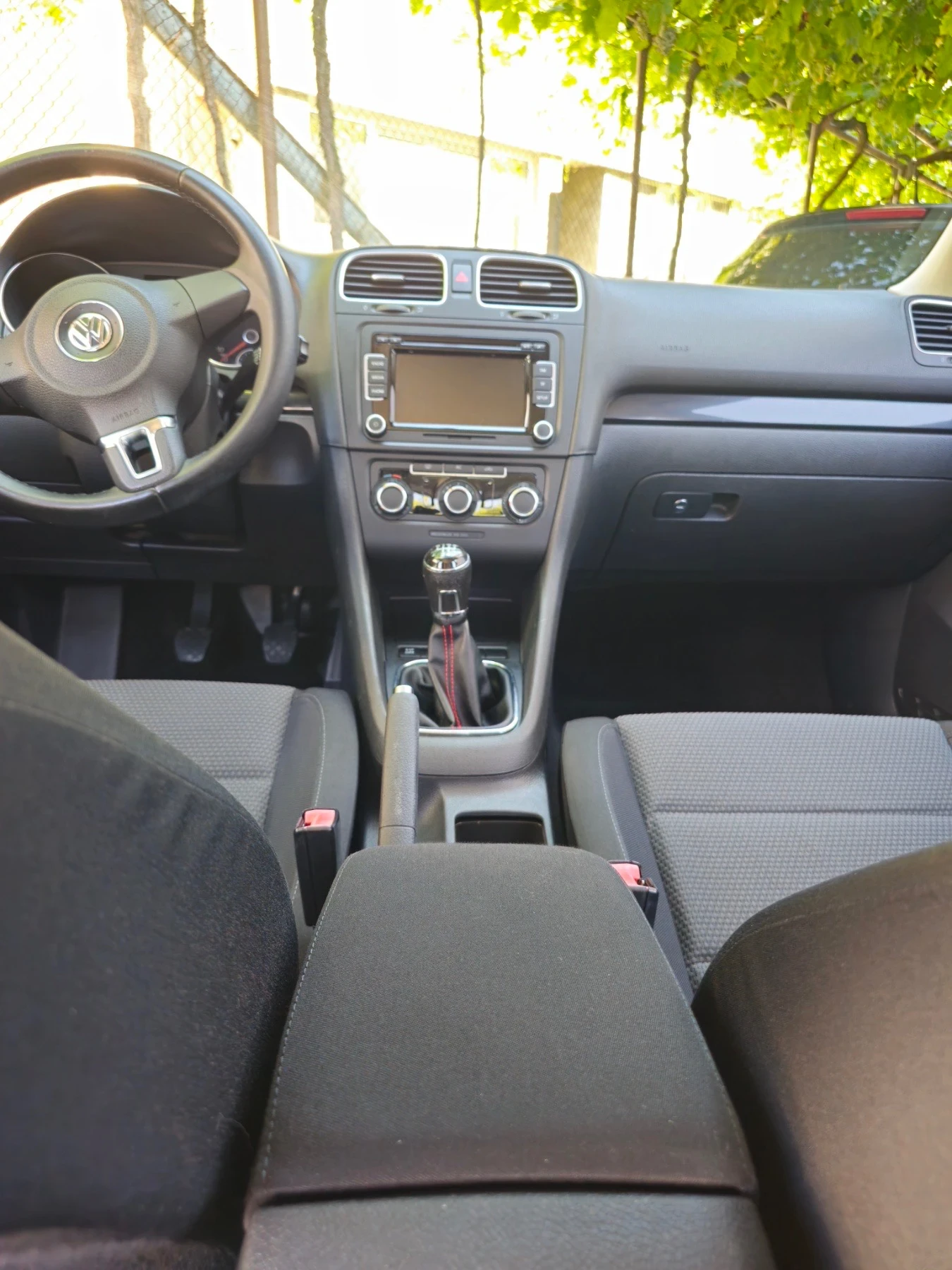 VW Golf 2.0tdi 110ps, снимка 12 - Автомобили и джипове - 55628586