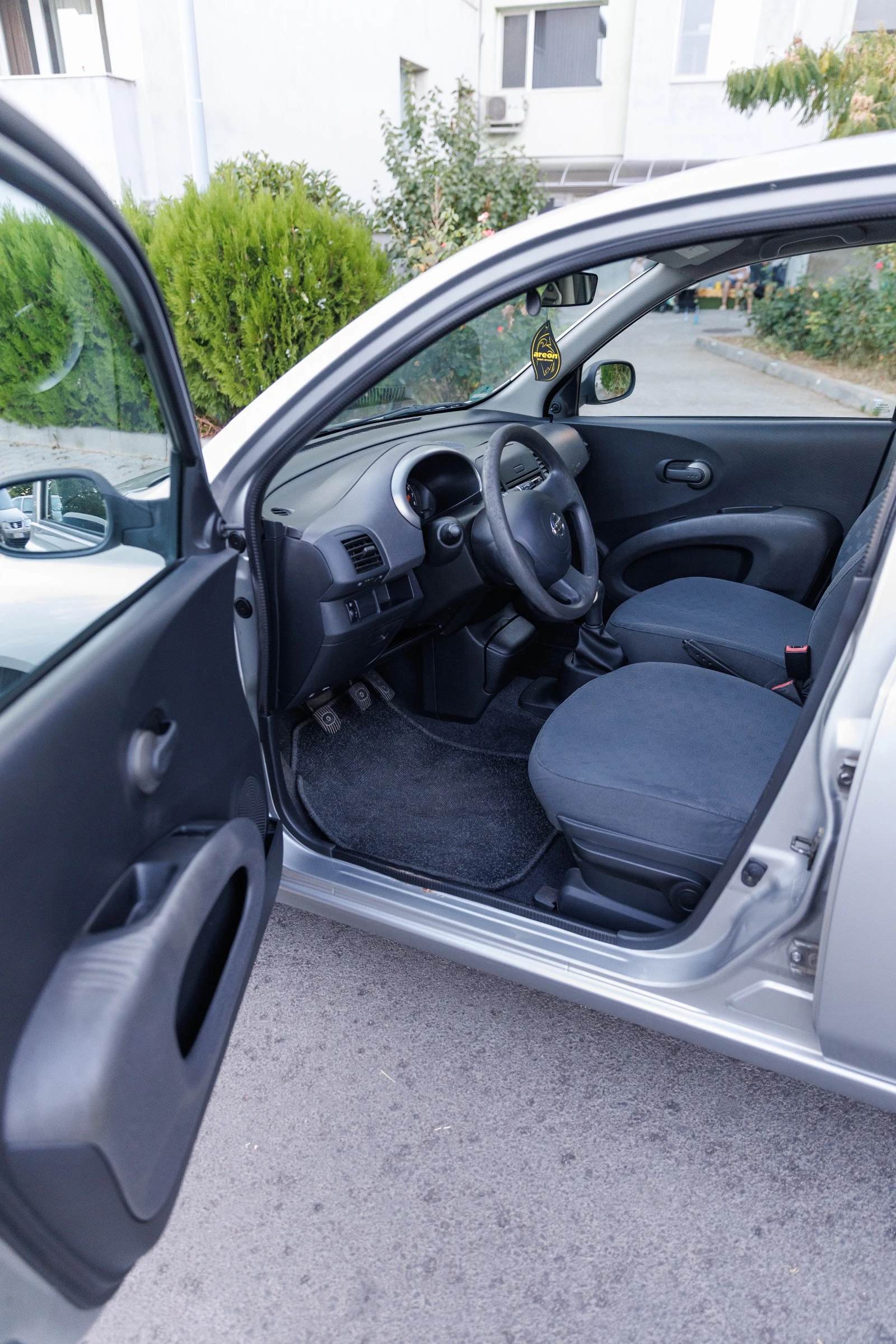 Nissan Micra ПЪЛНА СЕРВИЗНА ИСТОРИЯ, снимка 15 - Автомобили и джипове - 55684814