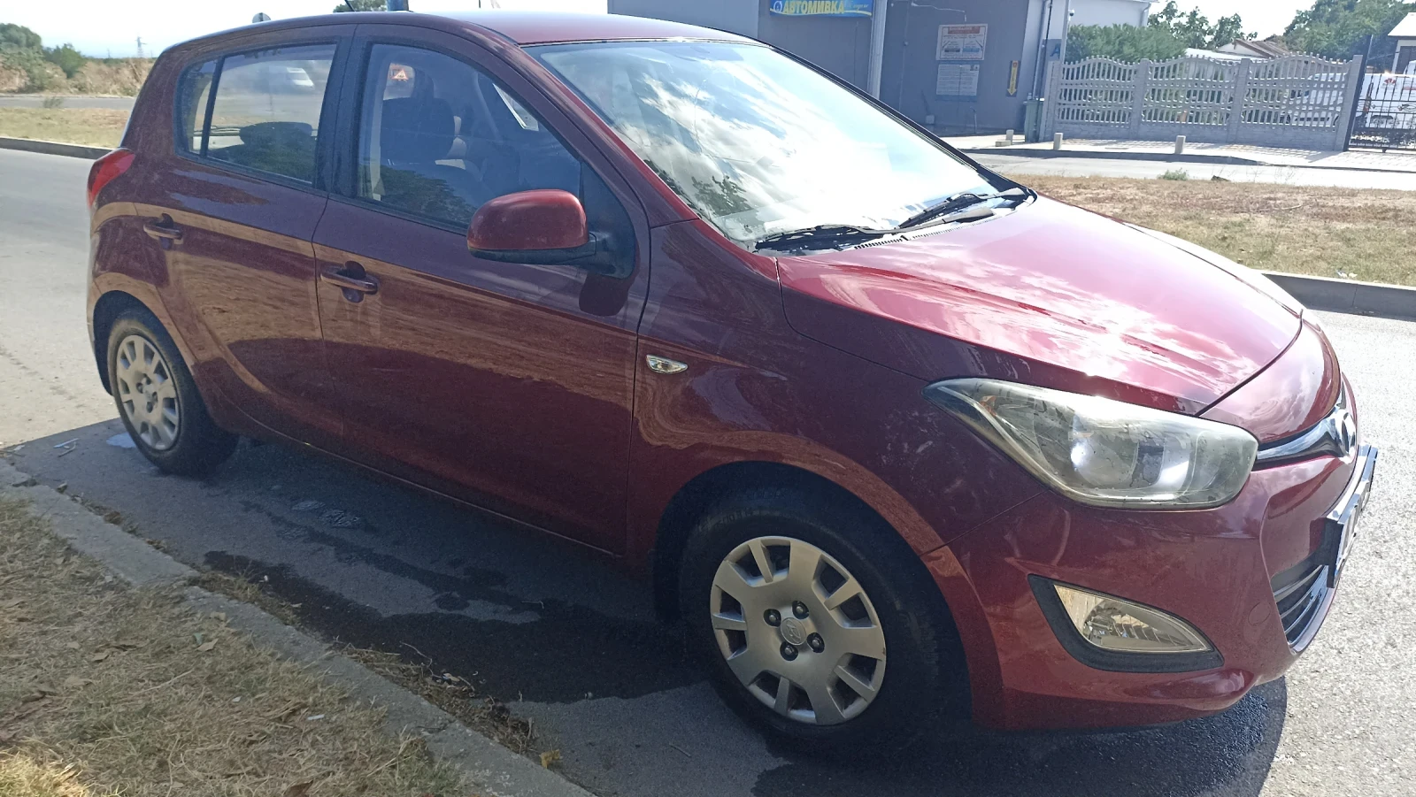 Hyundai I20 от БГ, снимка 3 - Автомобили и джипове - 55859392