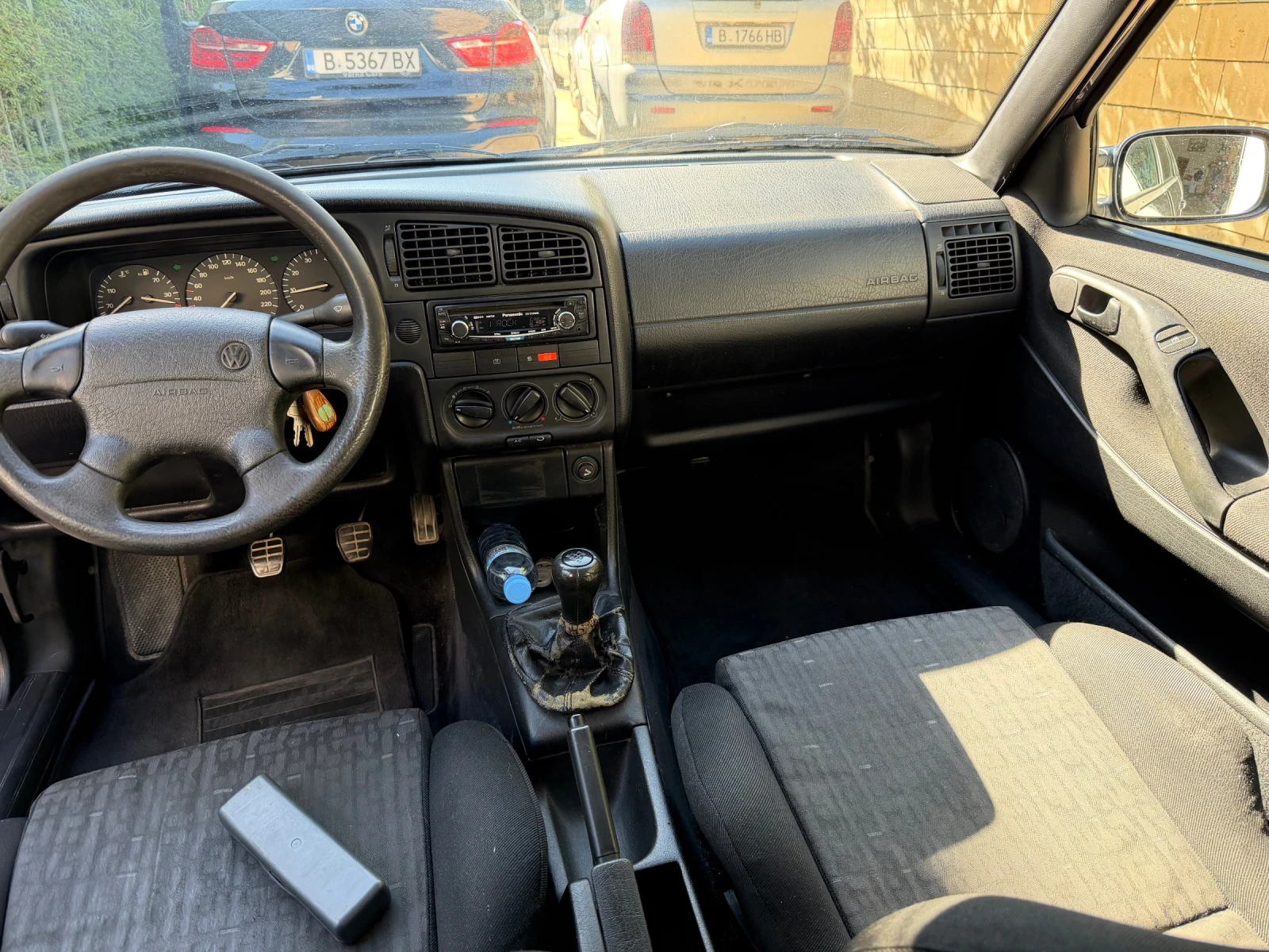 VW Passat Variant 1.6 , снимка 8 - Автомобили и джипове - 56011389