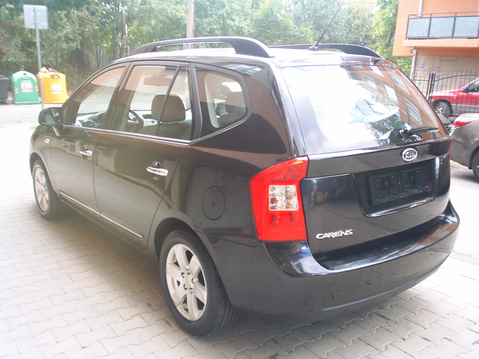 Kia Carens 2.0 i 16V 144k.c. , снимка 7 - Автомобили и джипове - 56182513